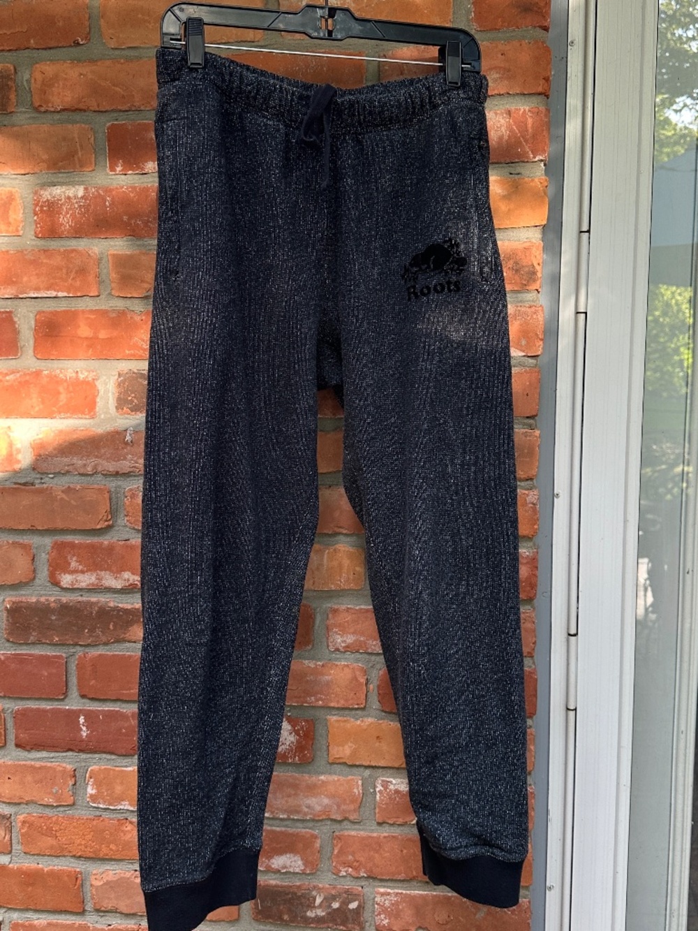 Roots Dark Gray Fleece Sweatpants ~ Medium
